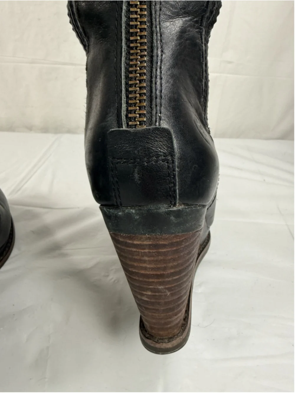 Ariat Ryman knee-high wedge boots SIZE 6.5 B Black Leather